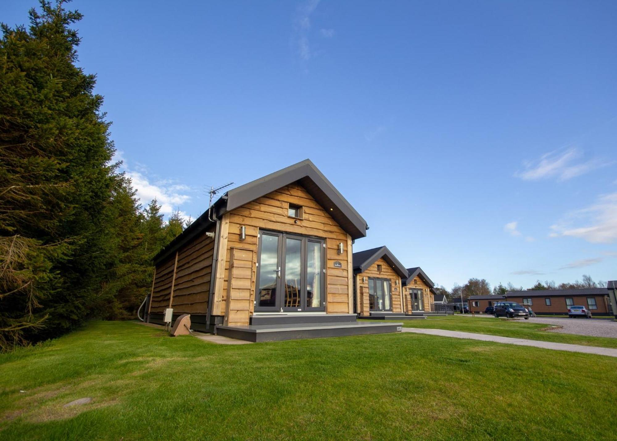 Westlands Country Park Hotel Annan Buitenkant foto
