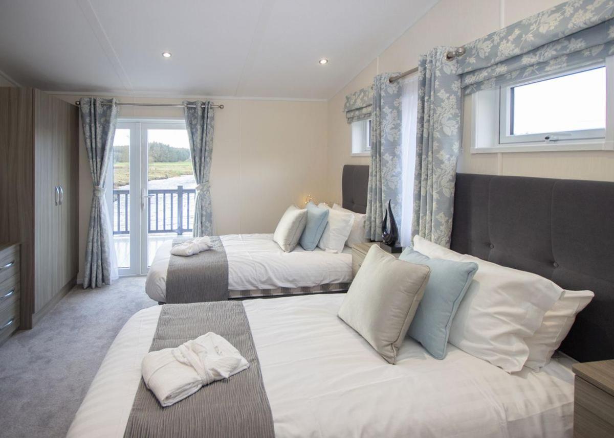 Westlands Country Park Hotel Annan Buitenkant foto