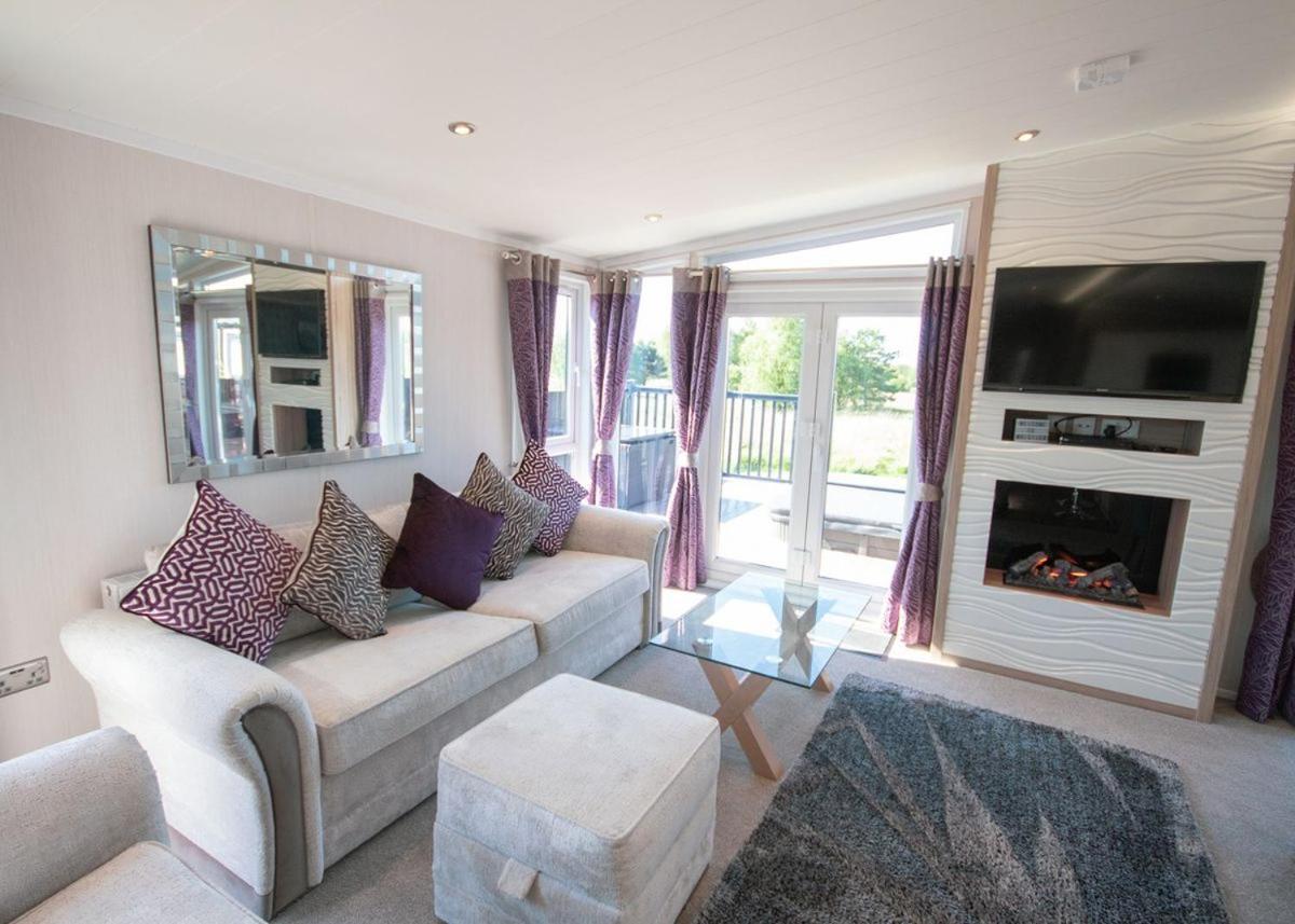 Westlands Country Park Hotel Annan Buitenkant foto